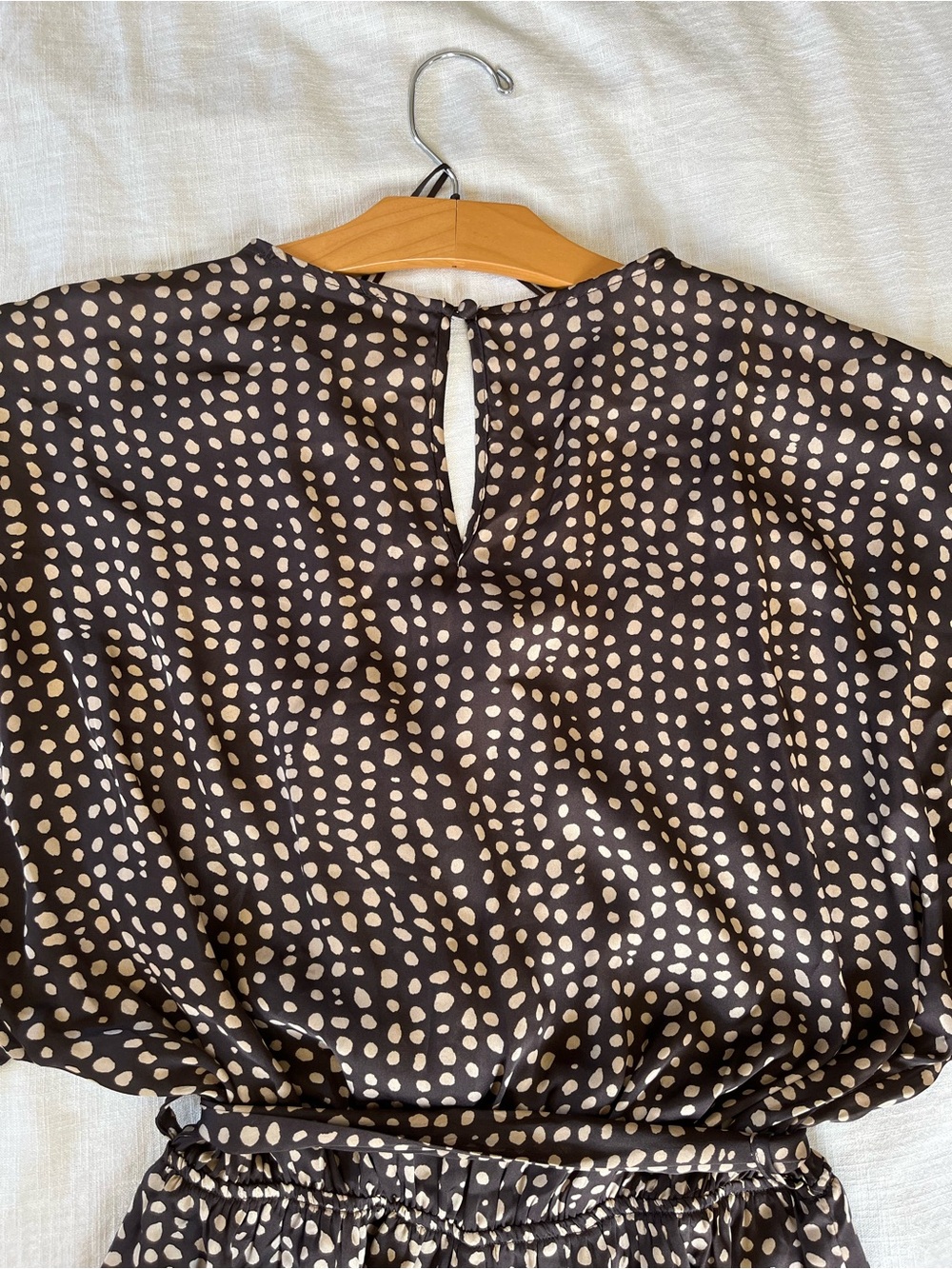Vici Palm Canyon Satin Romper - Picture 7 of 13